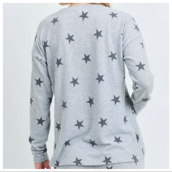 Grey Star Print Long Sleeve Top & Shorts Set - Picture 5 of 5